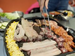 -阿亲家·韩式无限烤肉(春熙路店)