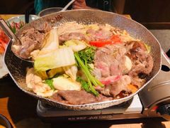 牛肉寿喜锅-初居食屋日式料理(万象城购物中心店)