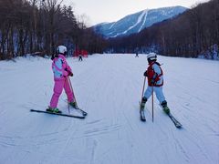 -亚布力新体委滑雪场