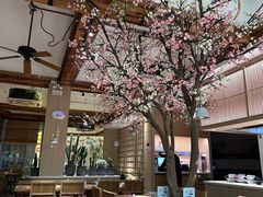 -蜜桃餐厅·伴山(湖滨商业街店)