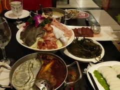 -小天鹅火锅·一线江景洪鼎旗舰店(洪崖洞店)