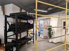 -超鹿运动(达信大厦店)