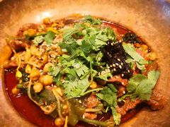 -成都你六姐·牛肉冒菜(城市集市合生汇店)