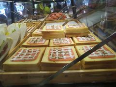 -向阳松鼠(三门井店)