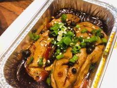 剁椒猪脑-吉香碳烤生蚝(仙霞路店)