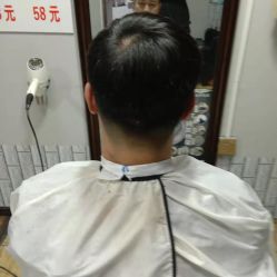 -木格造型美发