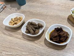 -小雅木姜子烤鸡·贵州菜(鸿通城店)