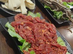 -乡土黄·鲜牛肉火锅·小龙虾(兴业街店)