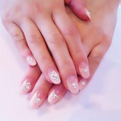 iphone_upload_pic-艾妃罗高科美肤美甲美睫健康管理