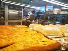 -奈雪的茶(亨特国际广场店)