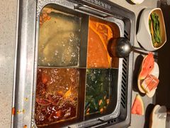 -海底捞火锅(河东万达广场店)