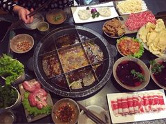 -疯狂的筷子老灶九宫格火锅