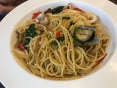 -The Dishes Seafood & Restaurant