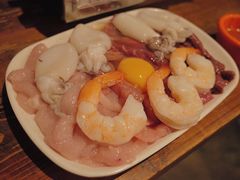 -Show Neua Thai Street Food