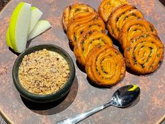 鹅肝酱葱油饼-杭州西子湖四季酒店·金沙厅