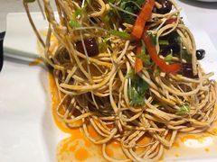 椿芽芸丝-万和源炝锅城·活鱼现炝(文艺北路店)