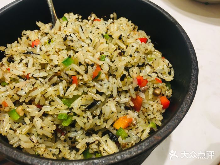 临湖素食(保利.时光里店)黑松露炒饭图片