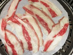 烤雪花原味牛五花-烤路里·韩国品质自助烤肉(石路天虹4号店)