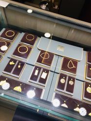 -周大福CHOW TAI FOOK(南京东路永安百货店)