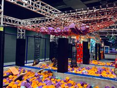 -Tenker Club弹刻极限主题公园 · 蹦床 · 团建 · 生日派对(大关店)