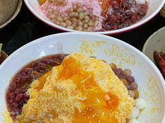 -四小区火锅·巷子里的重庆火锅(花照壁店)