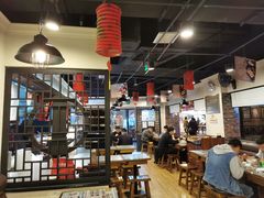 大堂-双燕楼·手工馄饨·汤面小吃(世纪汇店)