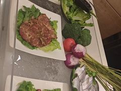 -元一希尔顿酒店·鲜切牛肉火锅禅自助餐厅