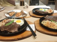 -纽斯特牛排自助餐厅(浦江万达店)