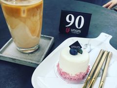 -UNI UNI(环亚凯瑟琳店)