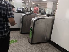 -常熟路(地铁站)