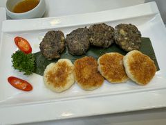 墨鱼饼拼牛肉饼-七叔家宴家常广西菜(明秀东路店)