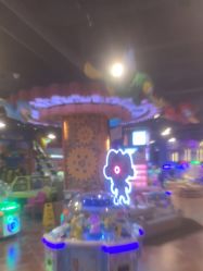 -卡通尼乐园(龙湖六合天街店)