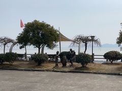 -鹰龙海畔度假酒店(咸祥店)