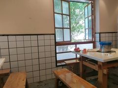 -岗上渣渣老火锅(两路口店)