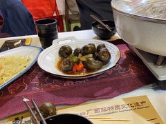 -刘姐啤酒鱼民族演艺餐厅(西街总店)