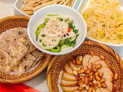 -锅当当铁锅炖烀饼王(长泰广场店)