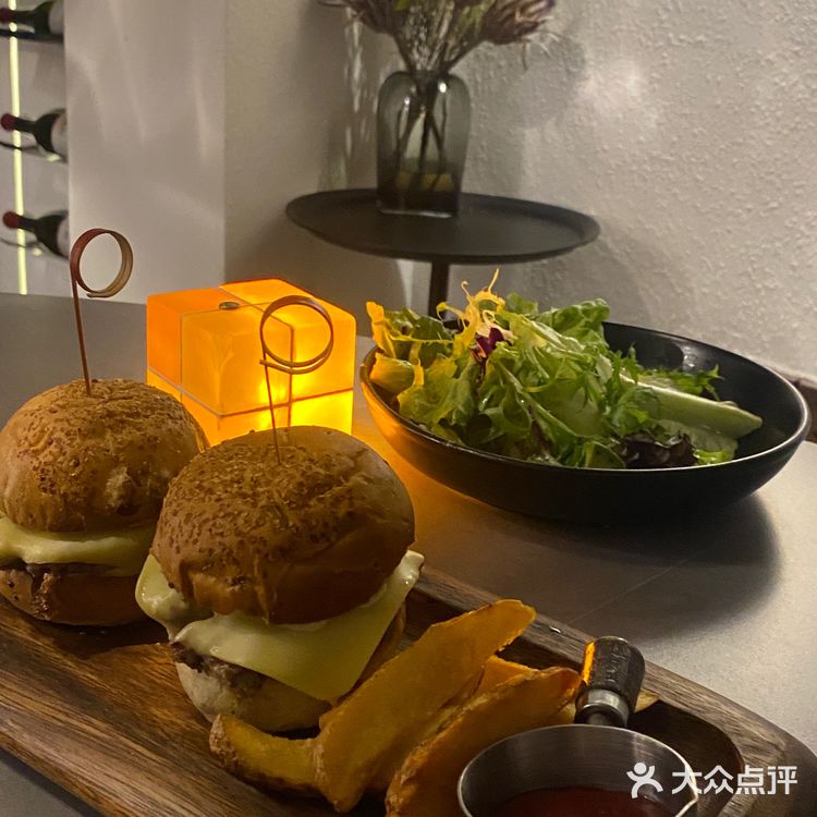 重庆探店｜近期No.1美味汉堡奖颁给你了