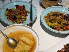-聚友斋(陶瓷琉璃馆水晶街店)