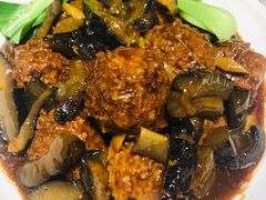 海参烩丸子-鸭匠食府·挂炉烤鸭·新京菜(阜成路店)