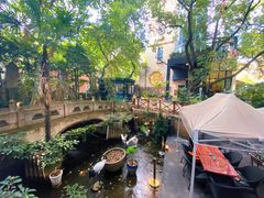 -Golden Lily河内巴黎法越料理餐厅(建国西路店)