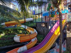 -三亚湾海居铂尔曼度假酒店