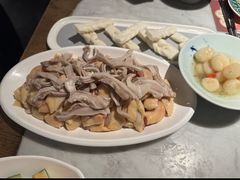 -尚尚仙·酸汤猪手·猪肚鸡火锅(华联万柳购物中心店)