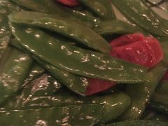 腊肠炒荷兰豆-绿茶餐厅(华联万柳店)