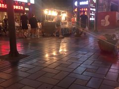 -八一好吃街·高品美食广场