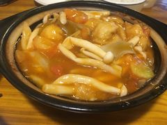 番茄菌菇面筋煲-兴农记