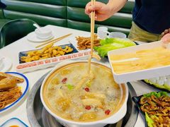 -土连锅·现熬养生汤锅(梁家巷店)