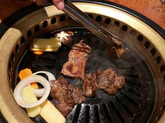 -炼火烤肉店