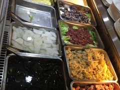 -蒙肥羊·酸汤潮牛·鲜牛肉火锅烤肉自助(岗顶店)