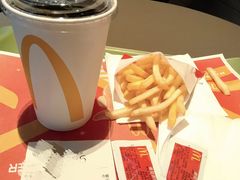 -麦当劳(红旗路店)