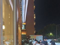 -胡须佬鸡煲四季火锅店(石厦西村直营店)